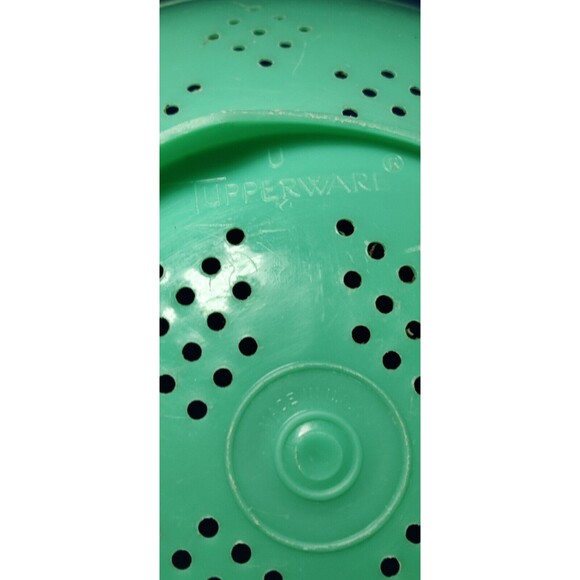 Tupperware #339-3 Green Footed Colander Strainer Star Pattern Vintage USA - Picture 6 of 9